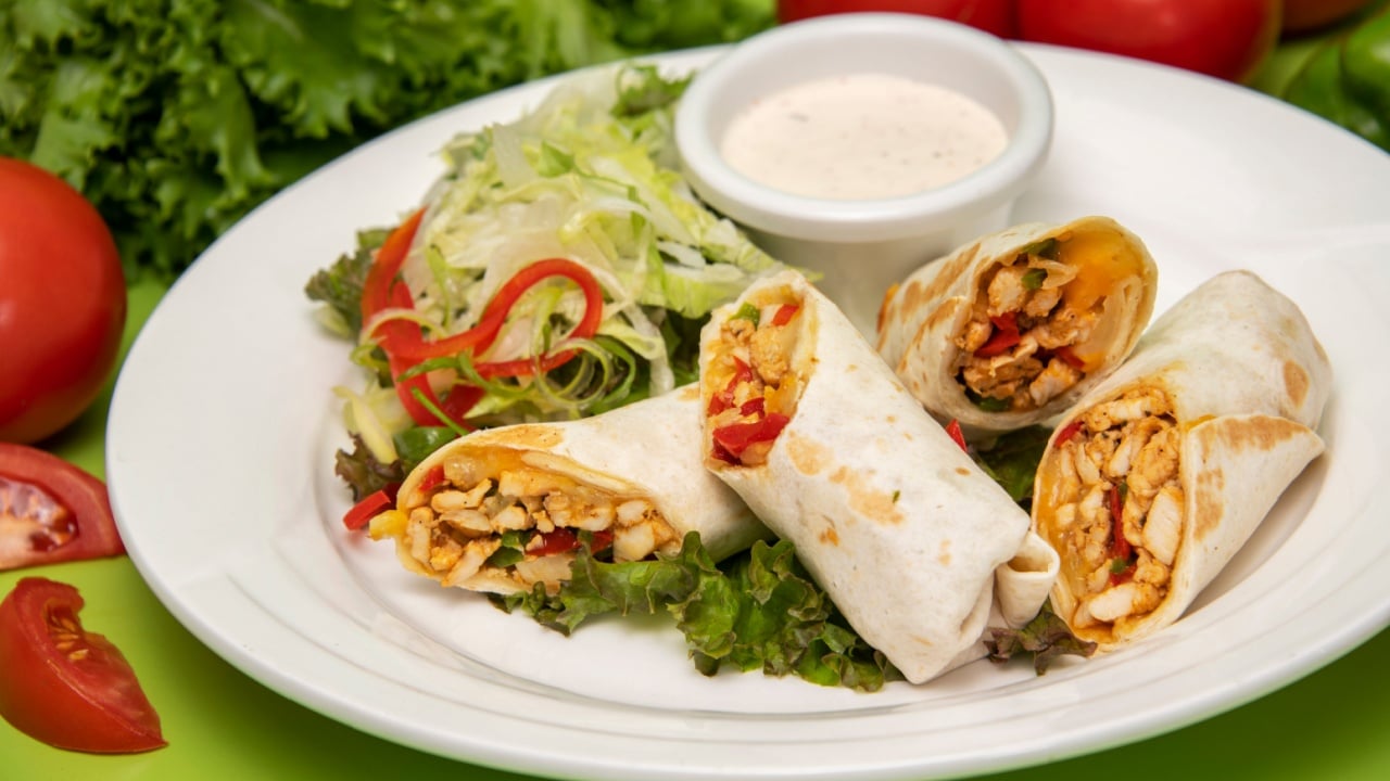 Chicken Shawarma with Saj Bread for Green Restaurant 