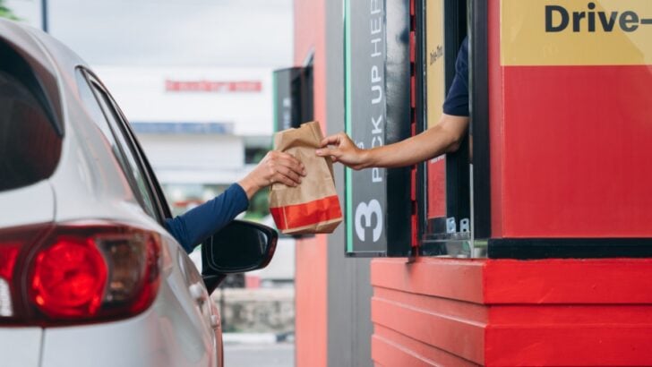 12 Things Never Worth Ordering at a Fast Food Restaurant