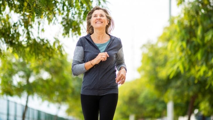 14 Reasons Why Women Tend to Outlive Men