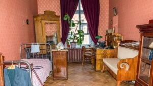 Modest interior of the room in Petersburg in which the last three years of his life lived in the privations of Stalin's time, the famous writer Zoshchenko, who was harassed by the dictatorial regime