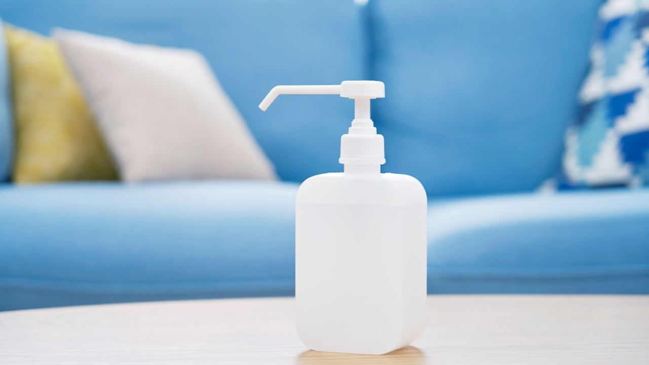 close up of the spray bottle at the living room, no people