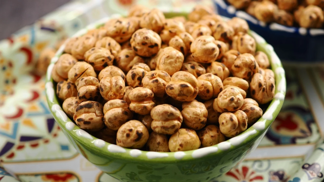 Roasted Chickpeas Snack In A Ceramic Bowl