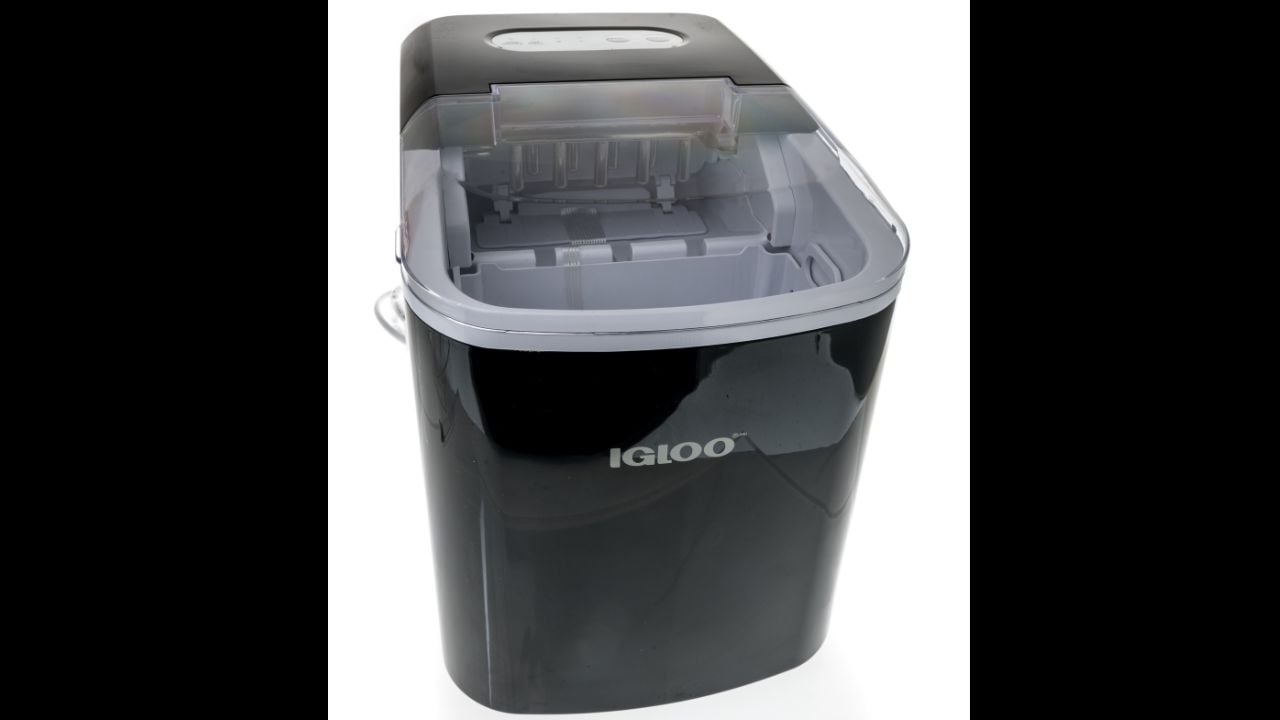 Winneconne, WI -9 January 2021: A package of an Igloo automatic portable elctric countertop ice maker machine on an isolated background