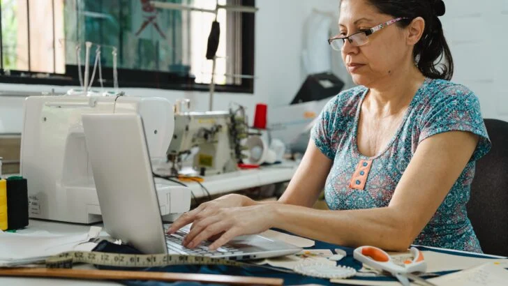 Sewing Is Making a Comeback &mdash; And the Economy Has Something to Do With It