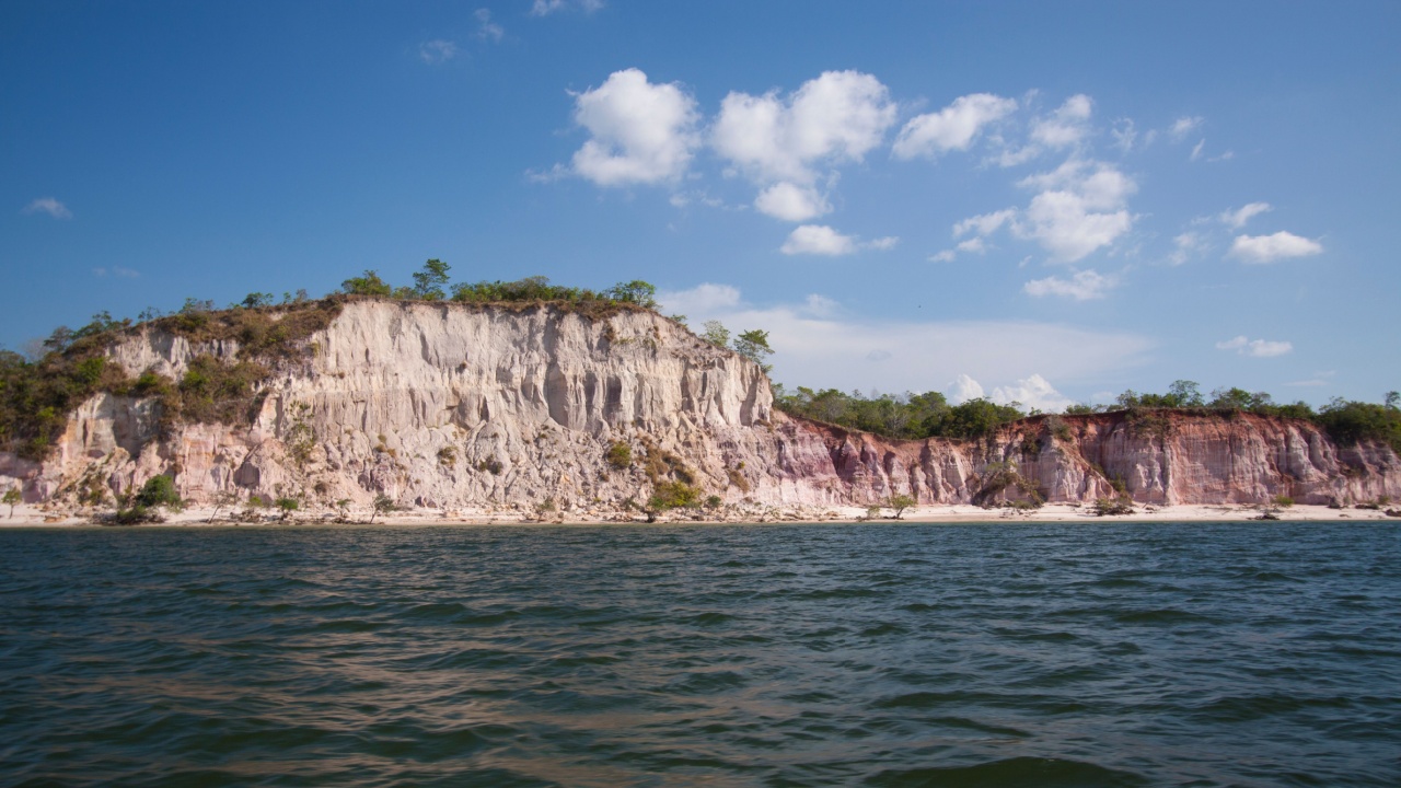 River beach, Tapajós River, Amazon region - Alter do Chão, Pará, Brazil