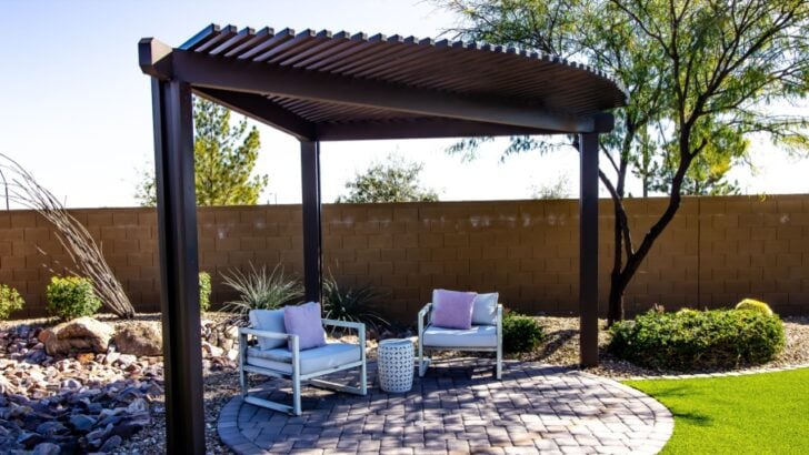 8 Smart Ways to Make a Small Yard Look Bigger