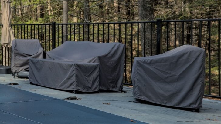 Should He Have Scrubbed His Outdoor Covers Before Throwing Them in the Washer? His Wife is Disgusted