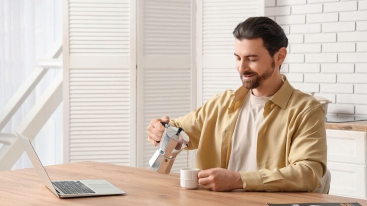 6 Coffee Habits That are Negating All Its Potential Benefits