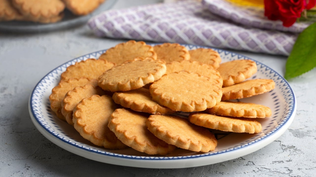 Buttery shortbread cookies biscuits delicious.