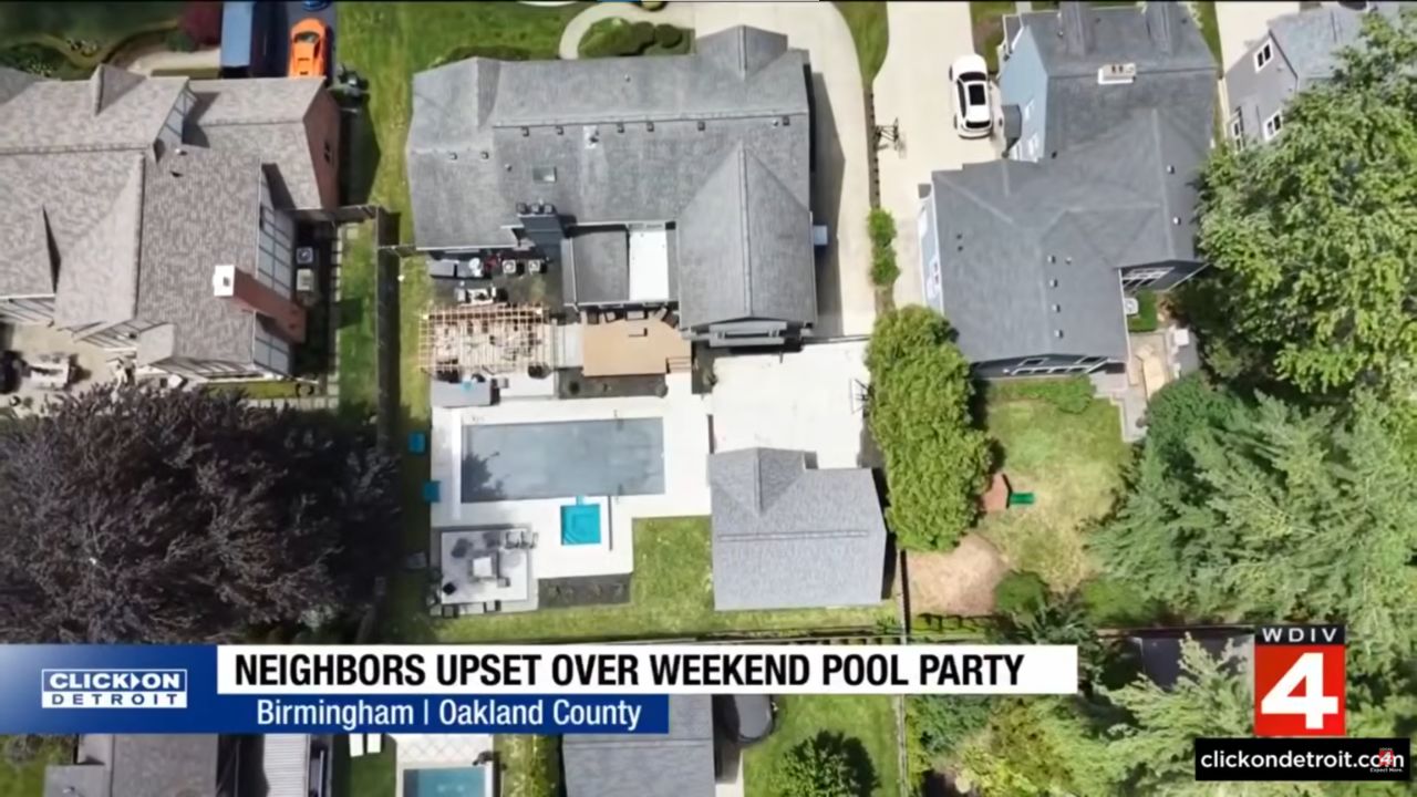 House with pool