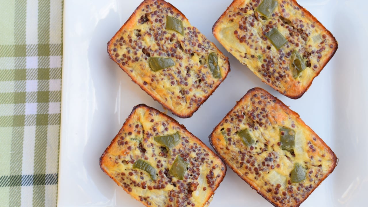 Baked Jalape&ntilde;o Egg Quinoa as Party Food