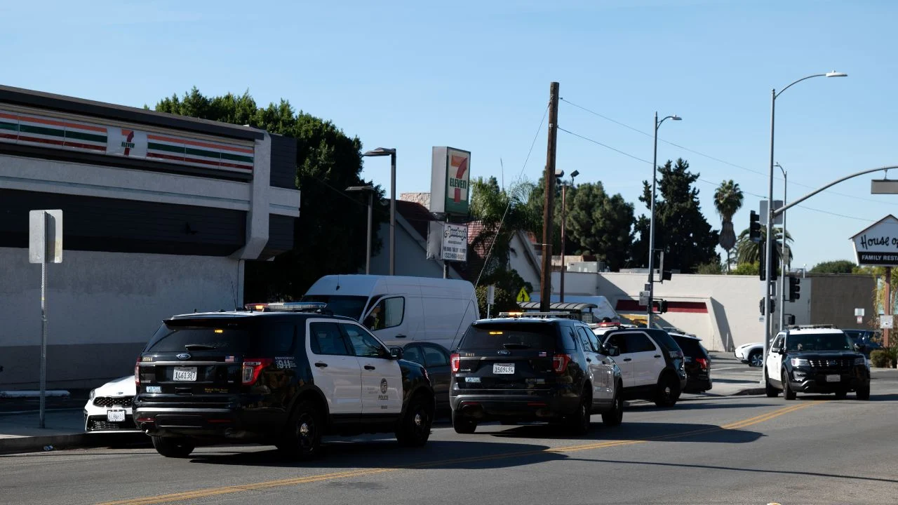 convenience store police crime scene
