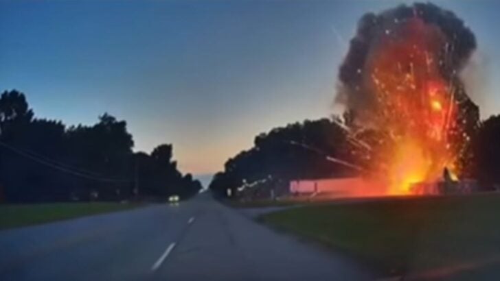 A Fireworks Stand Caught Fire in Broken Arrow. Then the Fireworks Started Detonating