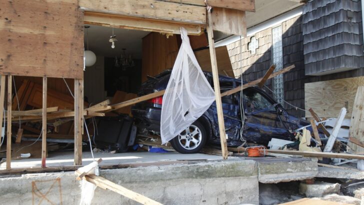 A Car Ran Off the Road and Crashed Into an Ocoee Home, Troopers Say