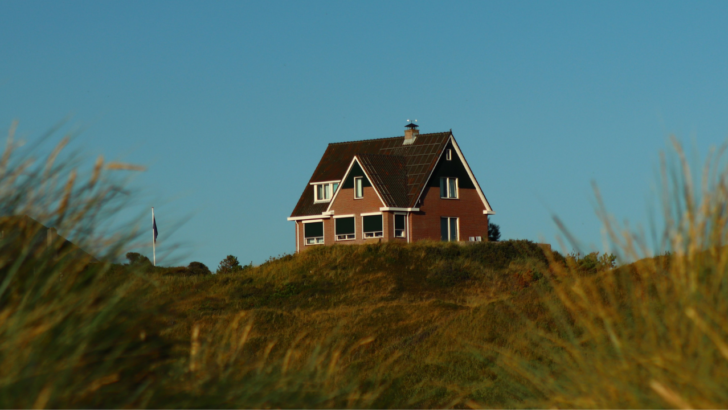 One Reddit User Inherited a House They Couldn’t Afford, and the Advice They Were Given Was Quite Blunt