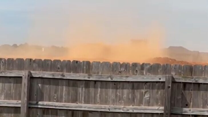 Homeowners Say Construction Dust From Next Door Is Covering Their Homes