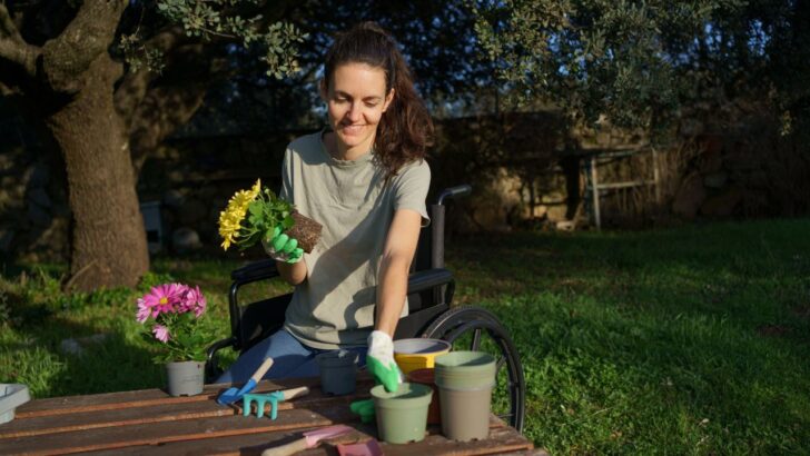 An Expert Shares Gardening Hacks to Save Your Knees and Back this Season