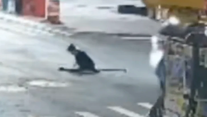 People Keep Climbing From NYC Manholes, Here’s Why