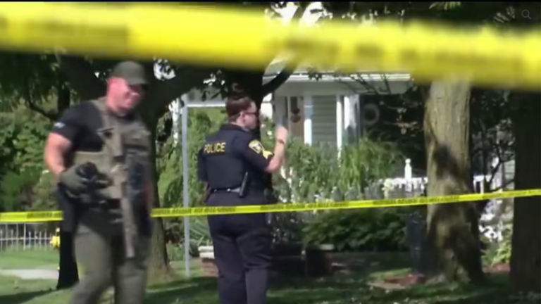 neighborhood-manhunt.