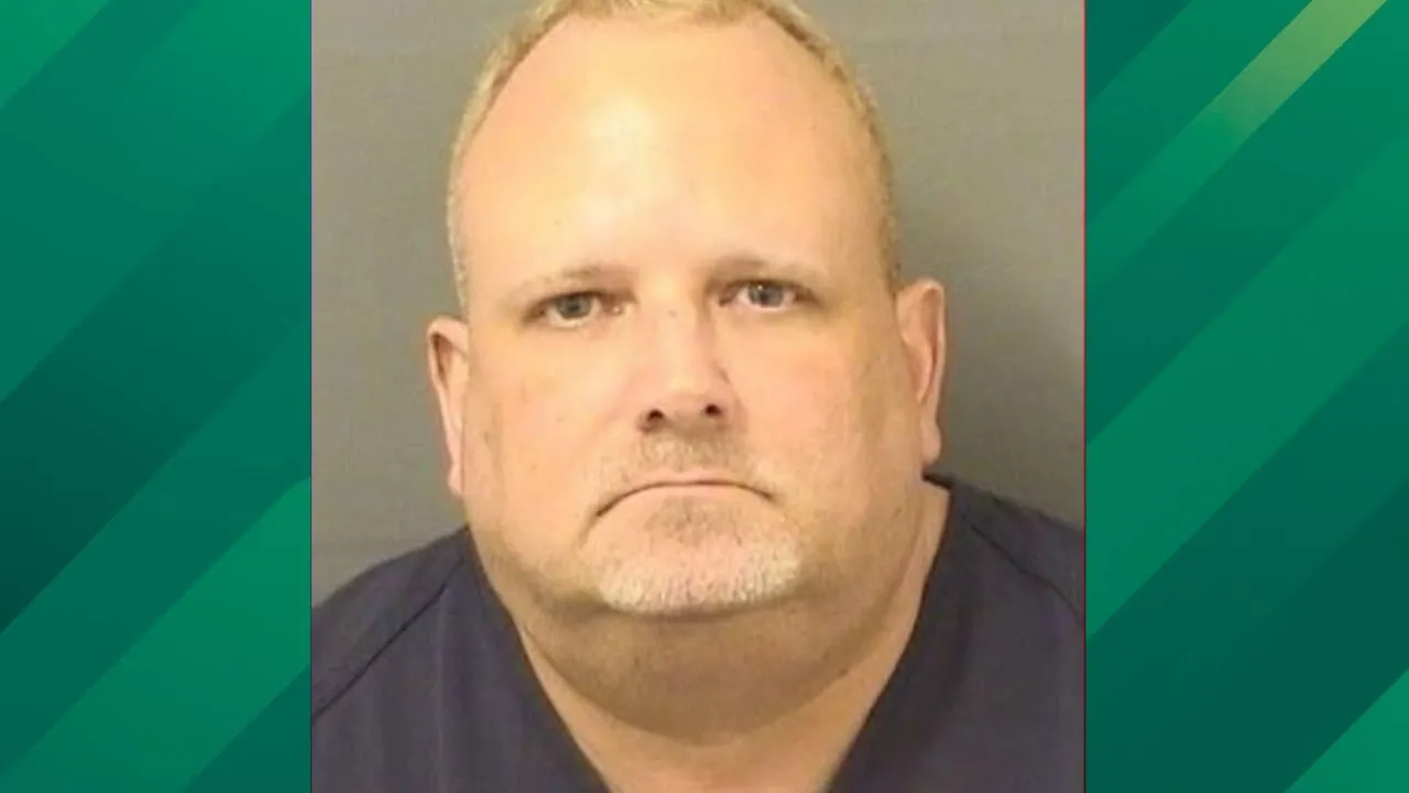 Florida Man Busted Trying to Meet a Teenage Girl, Blames Stress from Custody Battle.
