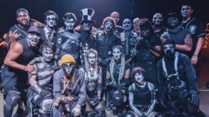 Hersheypark’s Creepy Halloween Performers Are Going Viral, and Fans Are Traveling From Around the World to See Them