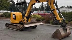 Man Accused of Trying to Sell Stolen Excavator on Facebook Marketplace, Across the Street From Its Owner
