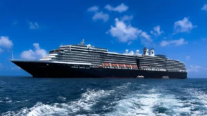 Cruise Line is Bringing Back the Golden Age of Pan Am with Vintage Meals and Cocktails